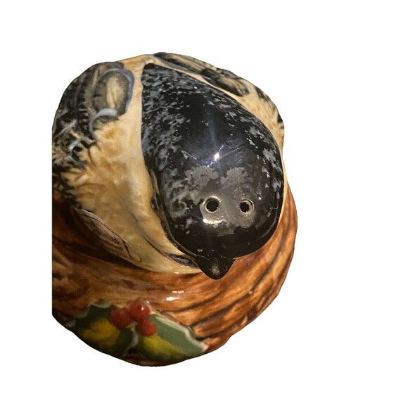 Park Designs "Winter Birds Collection", Bird on Nest Salt & Pepper Shakers - Picture 9 of 9
